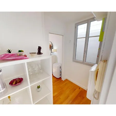 Appartement Joivy Modern Studio With Eiffel Tower View Paris
